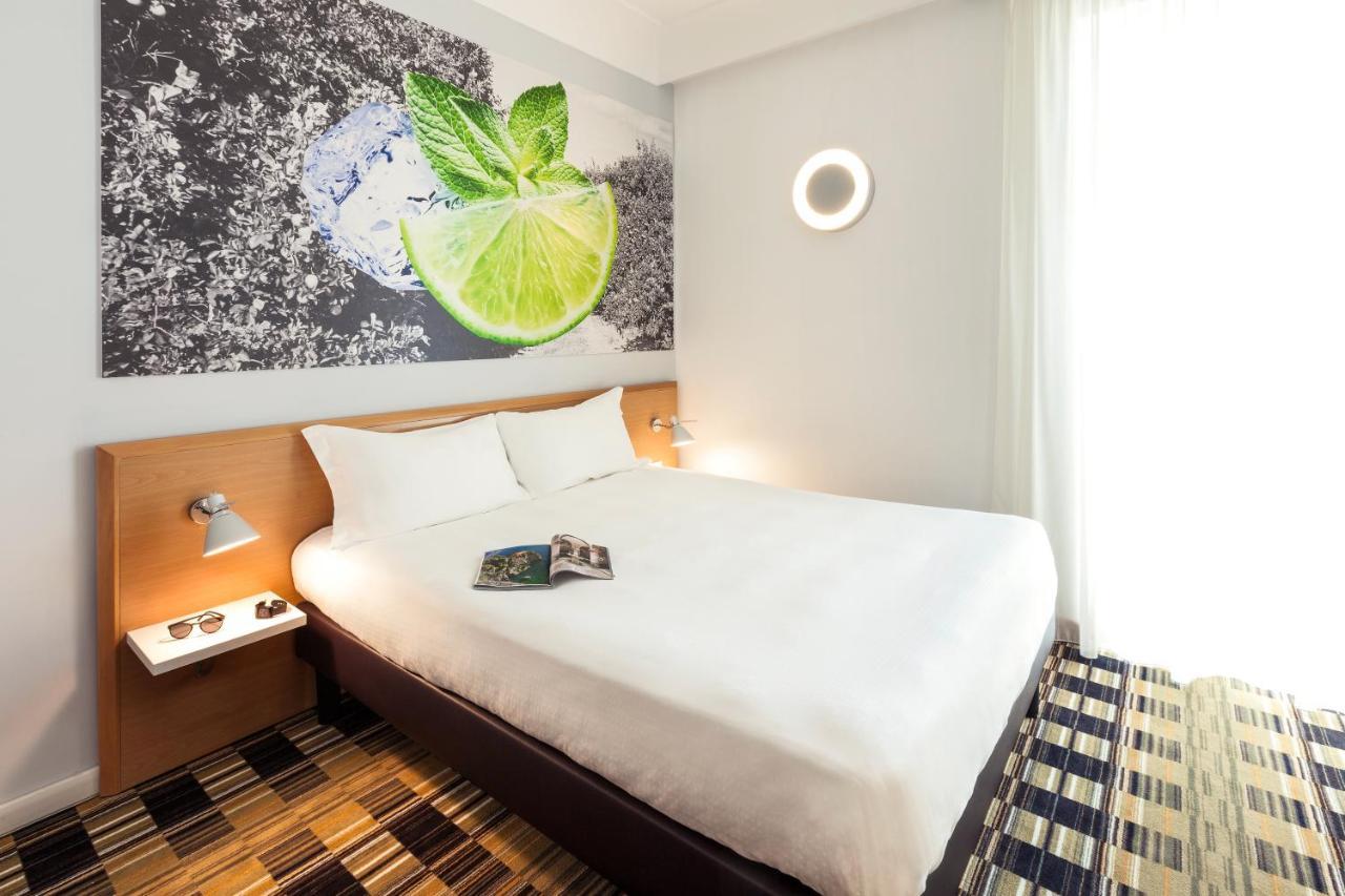 Ibis Styles Napoli Garibaldi Hotel Kültér fotó