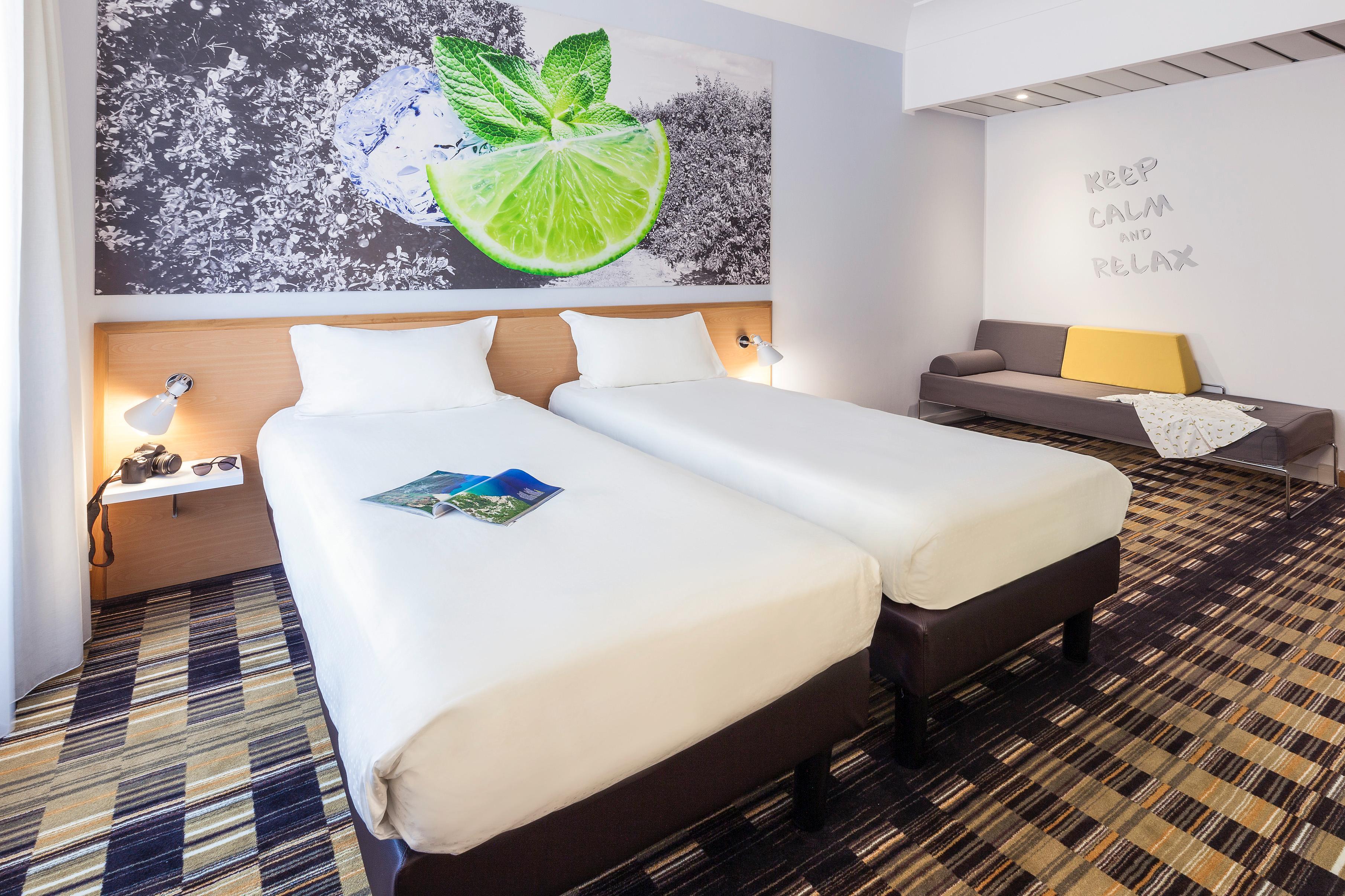 Ibis Styles Napoli Garibaldi Hotel Kültér fotó