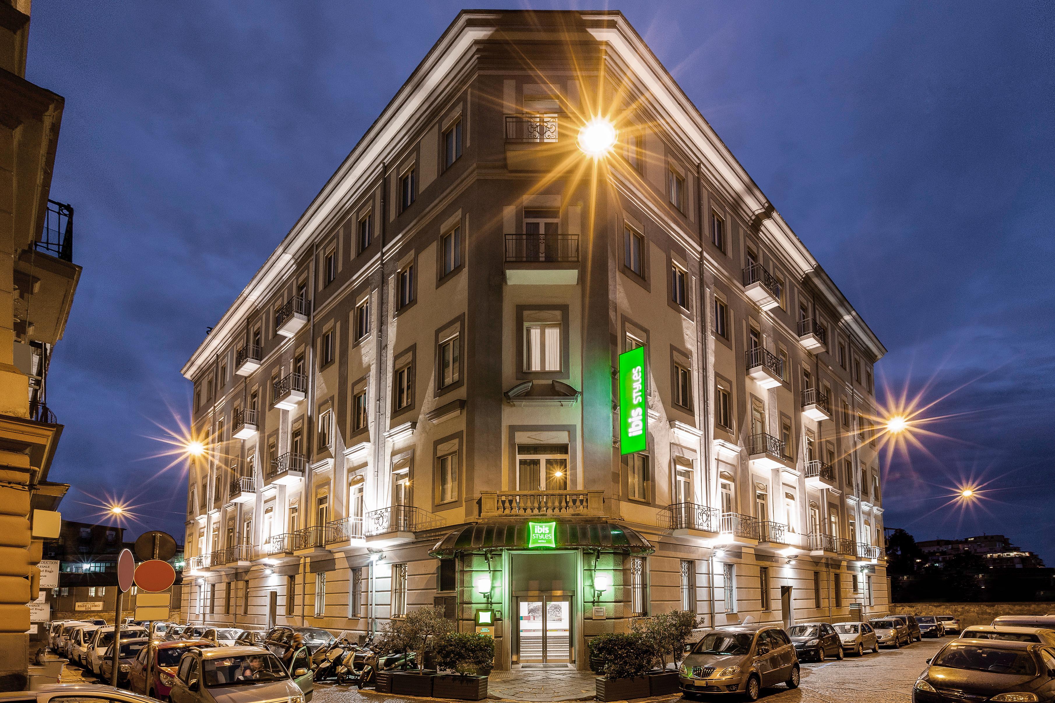 Ibis Styles Napoli Garibaldi Hotel Kültér fotó