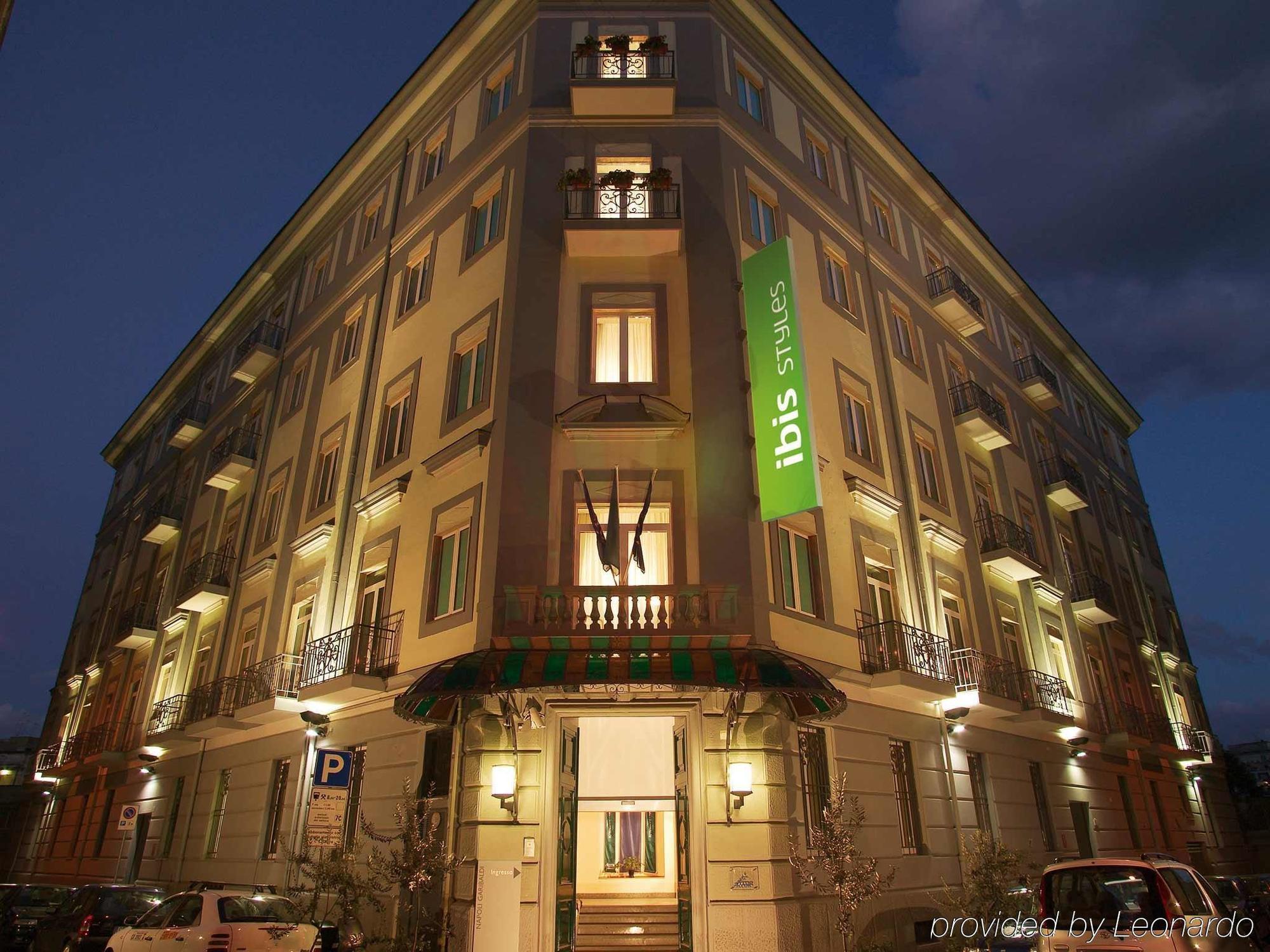 Ibis Styles Napoli Garibaldi Hotel Kültér fotó